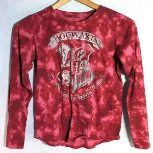 Harry Potter Girls Hogwarts School Shirt Girls red tie dye sz L